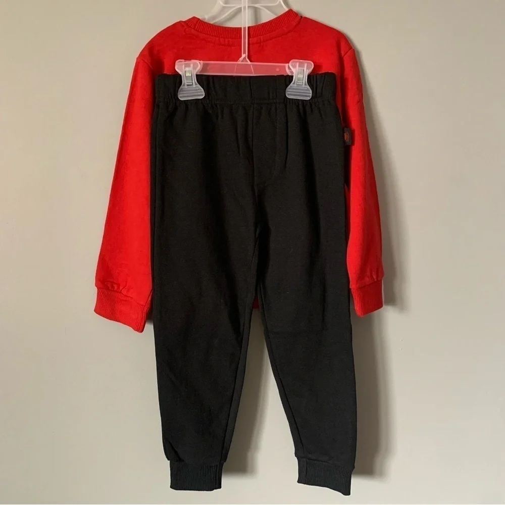 NWT. MARVEL Spider-Man Kids Sweatshirt & Pants Set